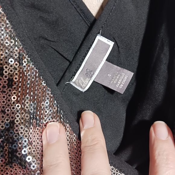 NWT Chelsea 28 Sequin Cross Fron Peplum Tank Top Size Small - Picture 6 of 10